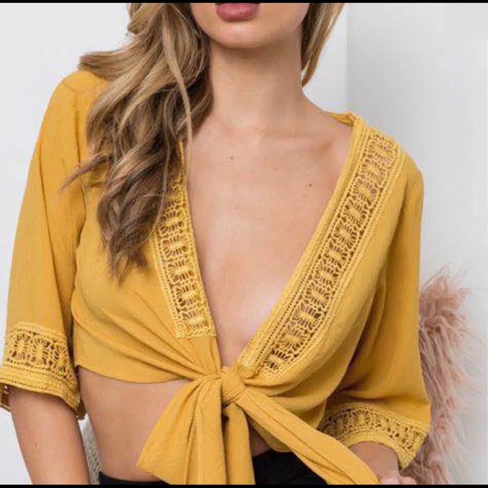 Summer Yellow Cute Crop Top